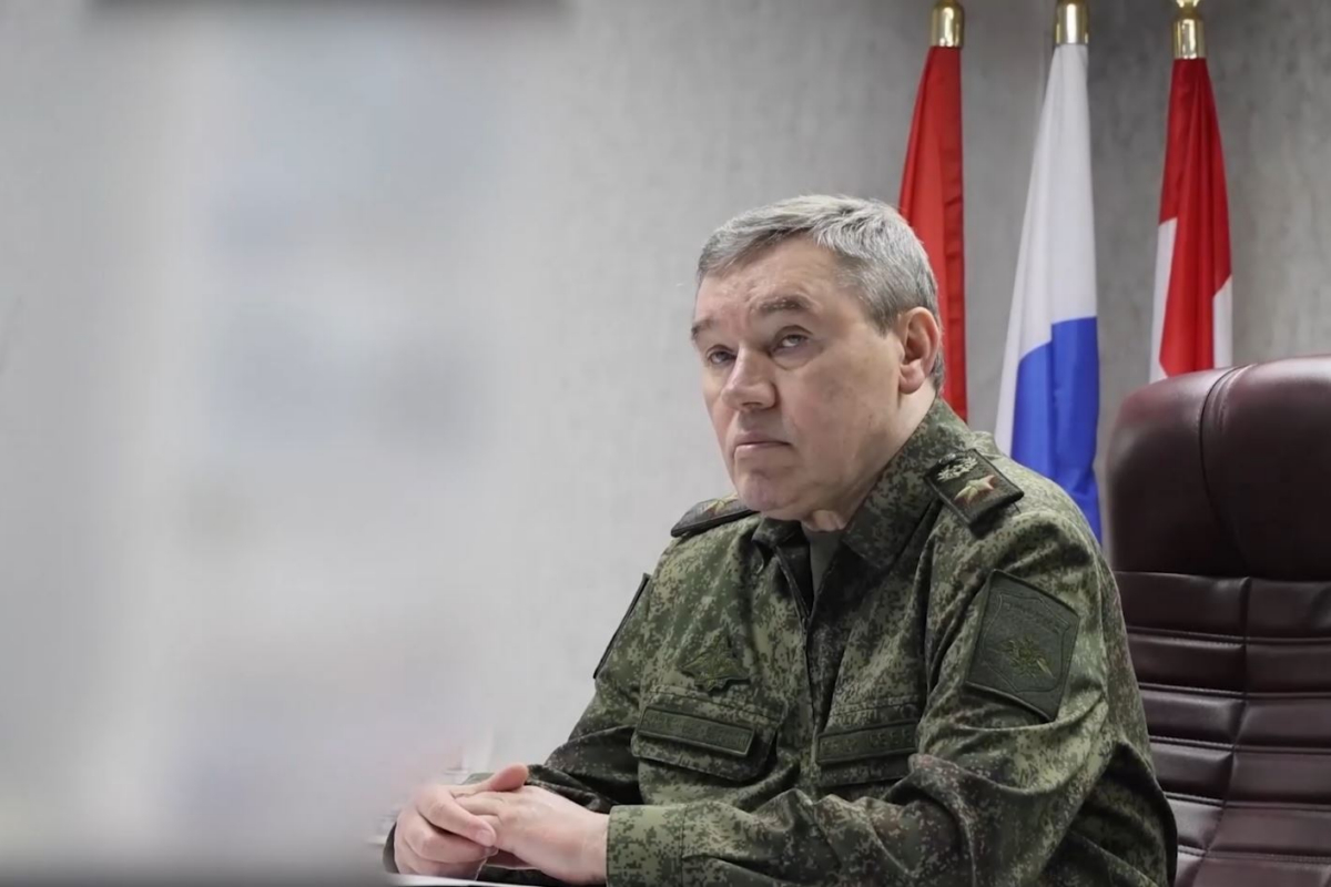 Начальник Генштаба ВС РФ генерал армии Валерий Герасимов посетил войска группировки «Центр» в зоне спецоперации